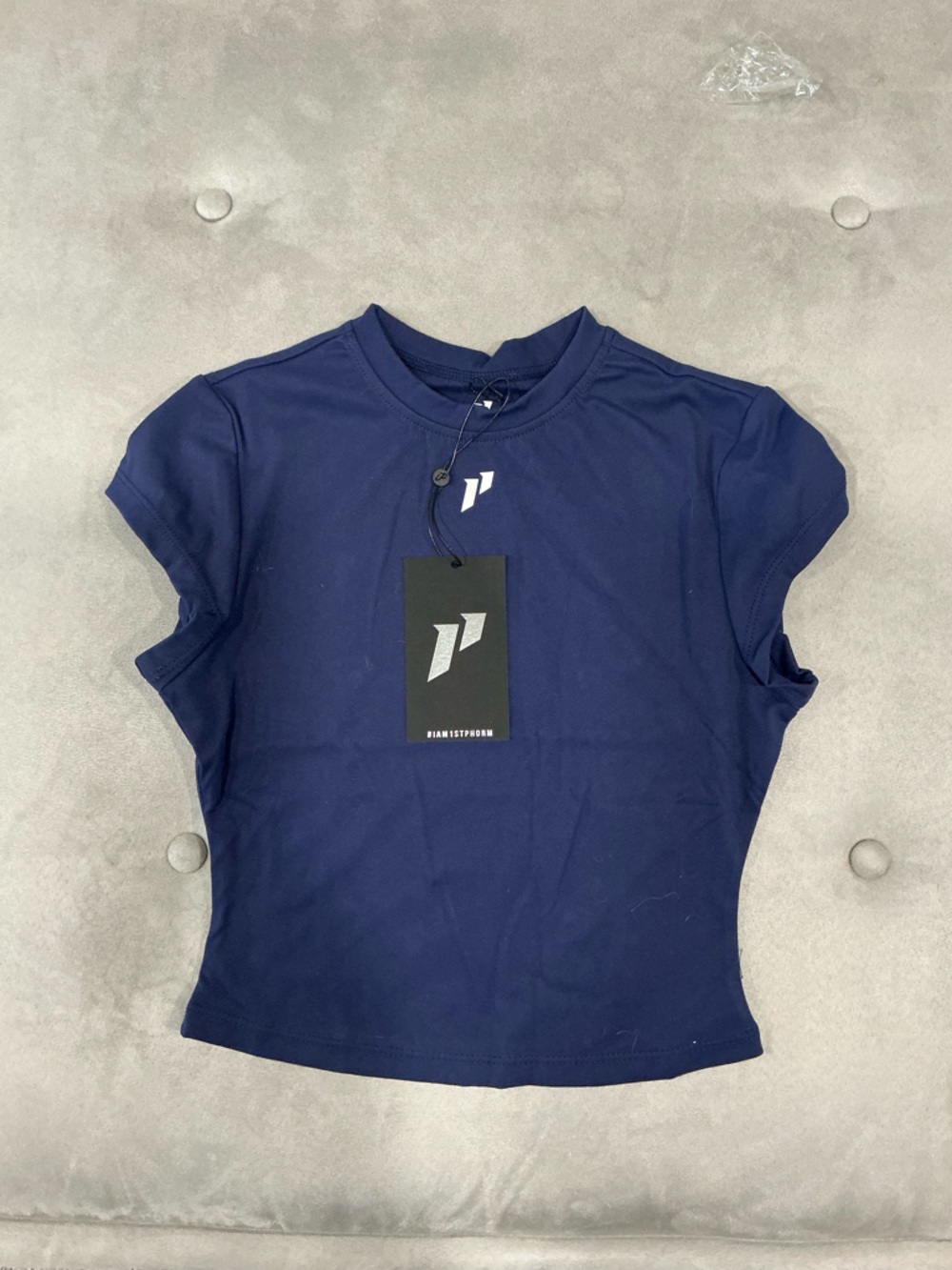 1st Phorm short sleeve fitted shirt Women’s size small NWT